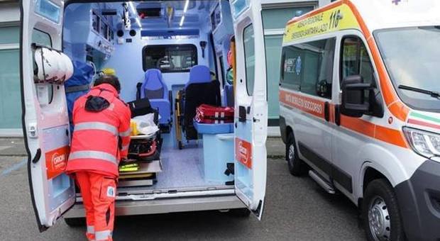 Terni, vanno a «mangiare sano» alla festa di paese: 11 intossicati in ospedale