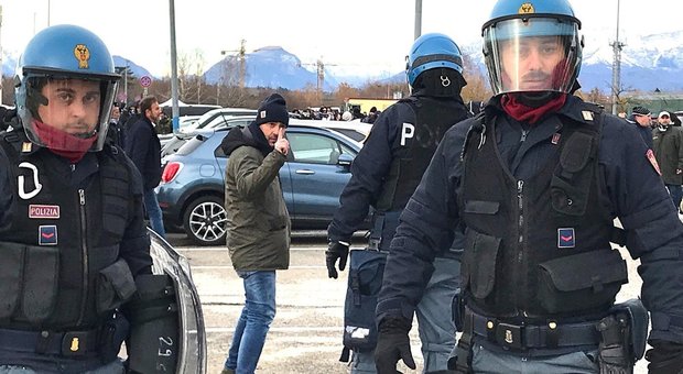 Babycalciatori cacciati dalla tribuna di Udine, assolti sei ultrà del Napoli