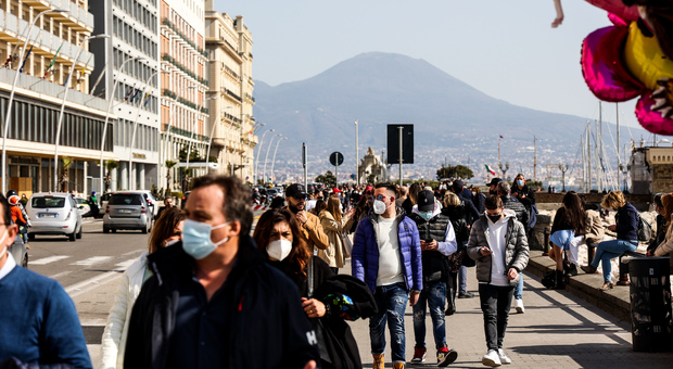Coronavirus in Campania 2.561 nuovi casi; 5 morti e 524 guariti, 130 in terapia intensiva
