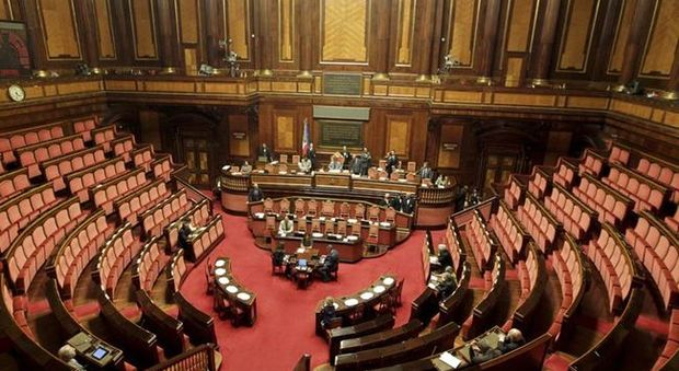 Decreto salva banche, il Governo Gentiloni ottiene la fiducia del Senato