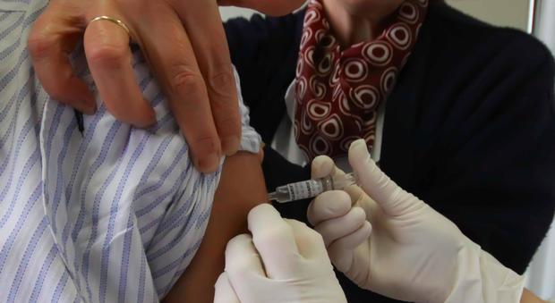 Vaccini, scade oggi il termine per presentare le certificazioni a scuola