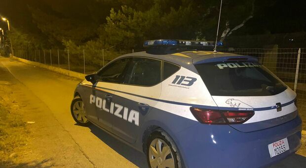 Intimidazioni contro poliziotto nel Foggiano, 4 arresti: tentarono di incendiare la sua casa
