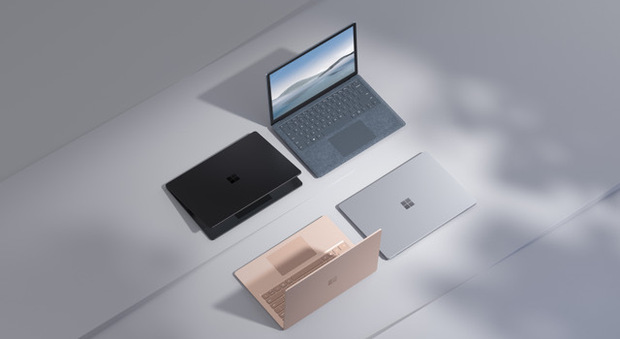 Microsoft presenta Surface Laptop 4 ed una serie di accessori per i moderni ambienti di lavoro ibrido