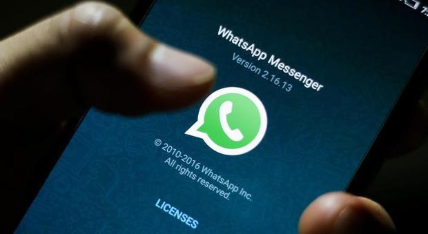 WhatsApp, arrivano le videochiamate come su Messenger e Skype