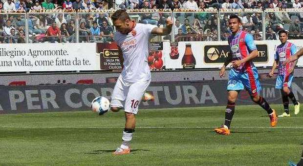 Il gol di Totti (LaPresse)