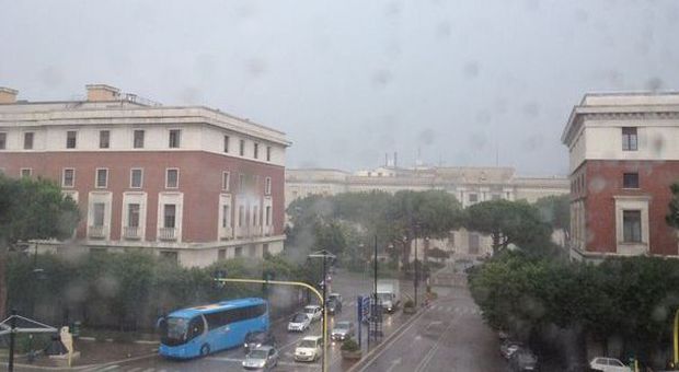Pescara, allerta meteo previsti nubifragi lunedì e martedì