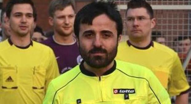 Turchia, arbitro radiato perché gay: ​"Non mi arrendo, vincerò questa battaglia"