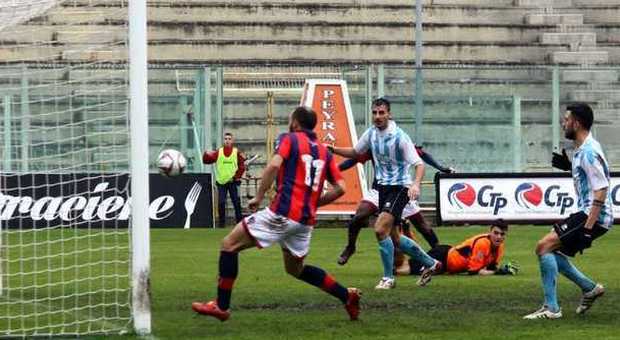 Il Taranto batte il Bisceglie 2-0, Nardò e Francavilla si dividono la posta, perde il Gallipoli