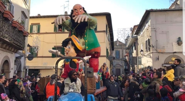 Roma, per carnevale è boom di cortei ai Castelli tra musica e balli