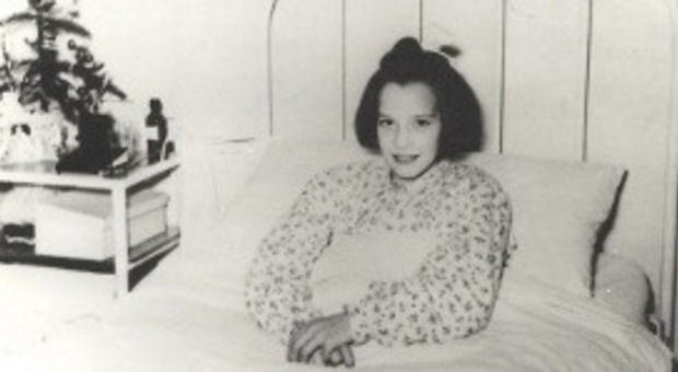 La giovane Berilla Antoniazza all'ospedale di Vicenza negli anni Sessanta