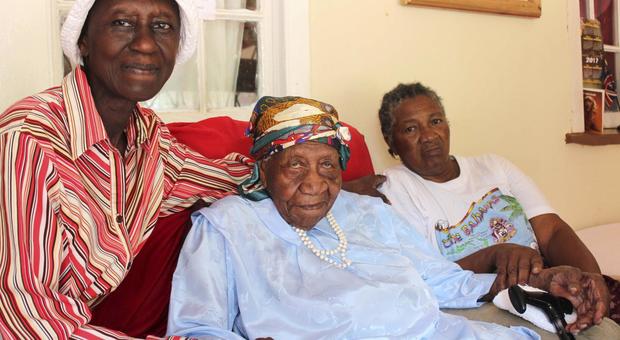 Violet Brown, la donna più anziana del mondo