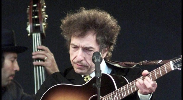 Premio Nobel, la beffa di Bob Dylan: non si trova più