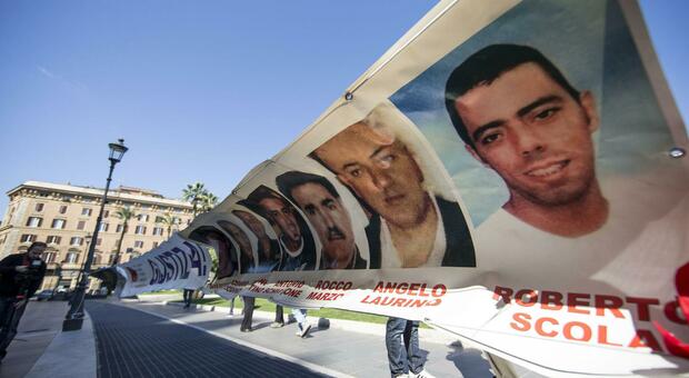 Rogo della Thyssen, la rabbia dei parenti delle vittime: «Presi in giro»