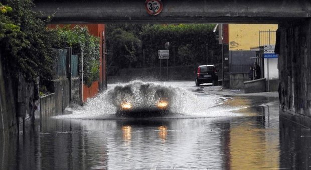 Maltempo, scatta l'allerta in Lazio: in arrivo temporali e mareggiate