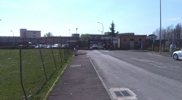 Aiutarono camorrista ad evadere dal carcere di Frosinone, quattro arresti