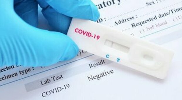 Coronavirus in Campania, altri 18 positivi di cui 7 dall'estero nelle ultime 24 ore