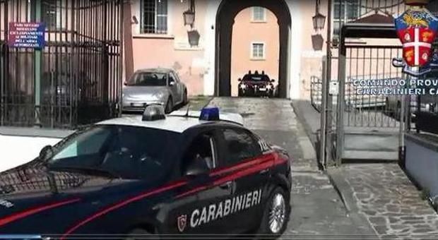 Capua, rubano autovetture nel deposito sequestrato: ai domiciliari due ragazzi di San Marcellino
