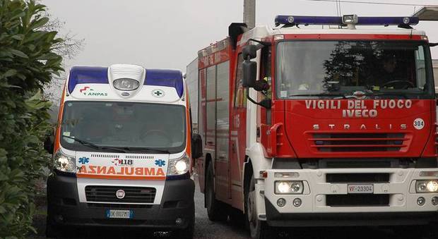 Incendio in casa per un mozzicone di sigaretta, morta una donna a Torino