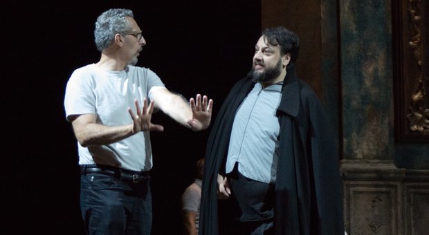 John Turturro durante le prove di Rigoletto al teatro Massimo di Palermo dal 13 al 21 ottobre