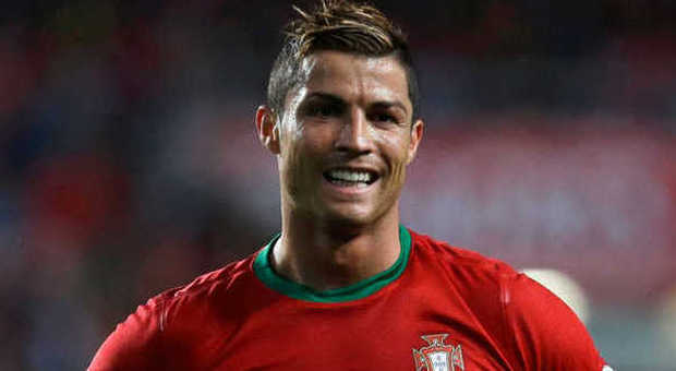 Pallone d'Oro: prorogata la votazione Cristiano Ronaldo ora è il favorito