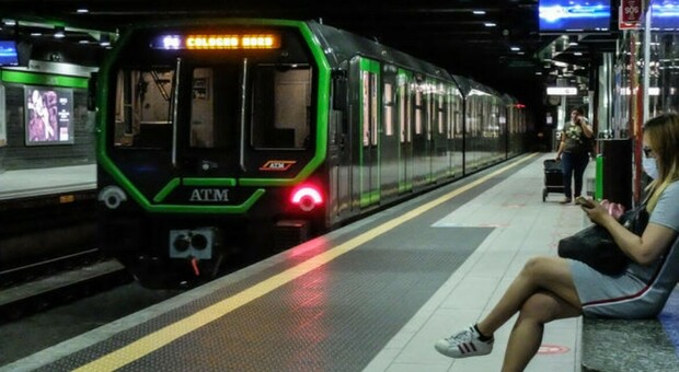 Metro Milano, inaugurata la M4. E il prezzo del biglietto aumenterà di 20 cent. L'assessore: «Meglio fare l'abbonamento»