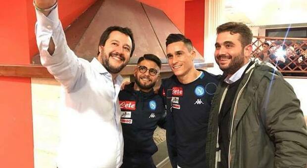 Napoli da scudetto per Salvini: «Se lo giocano gli azzurri e il Milan»