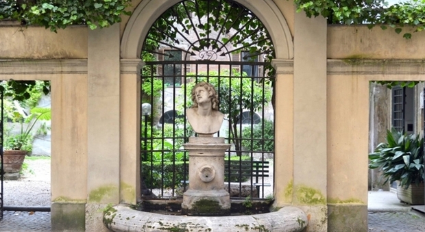Cortile di Palazzo Capponi Antonelli (foto Adsi)