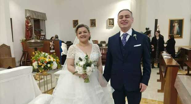 La dirigente Licia Pietroluongo e suo marito Gaetano nel giorno delle nozze a Cassino