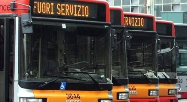 Roma, sciopero dei trasporti: metro A riaperta, chiusa la B