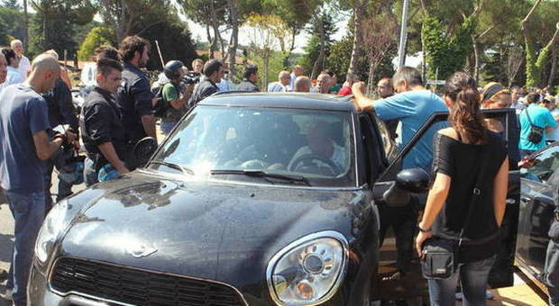 Roma, scontri anti-immigrati a Casale San Nicola: arrestati sei esponenti Casapound