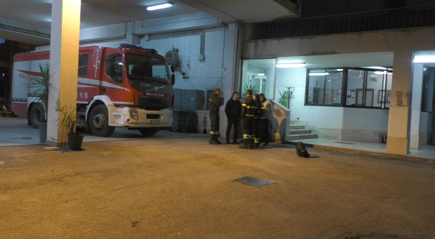 Caserma dei pompieri a Fuorigrotta, vigili e municipalità: «Devono restare nel quartiere»