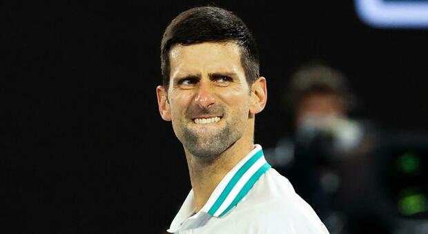 Djokovic, Australian Open a rischio: «Solo per vaccinati? Allora non so se andrò»