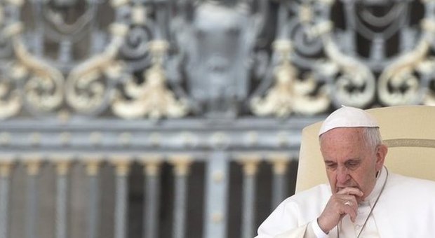 Il Papa e le donne pagate meno degli uomini: è uno scandalo
