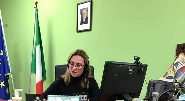 Coronavirus, a Fara Sabina il sindaco Cuneo: «Parchi chiusi e più igienizzazioni nei negozi»