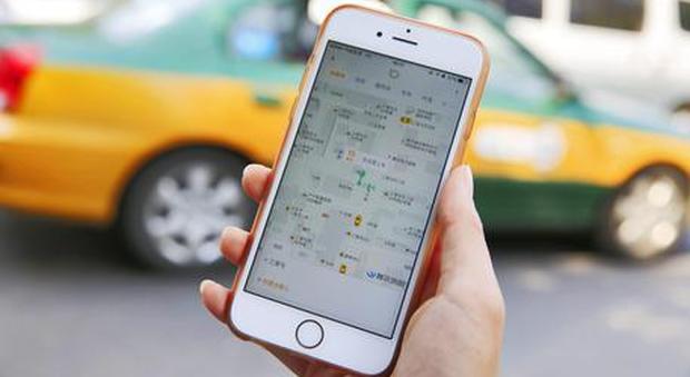 Taxi, nei giorni dello "sciopero" la app di Uber fa il pieno: impennata dei download
