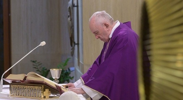Papa Francesco sbotta: «La Chiesa non è un partito politico o una ditta che va avanti a colpi di maggioranza»