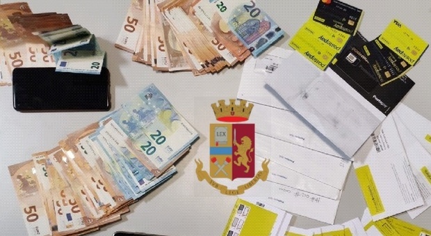Frode informatica a Portici: falsificavano carte di credito, tre persone denunciate
