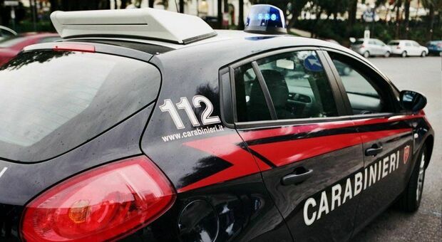 Ruba un'auto, inseguito e arrestato in Molise dopo una colluttazione con le forze dell'ordine