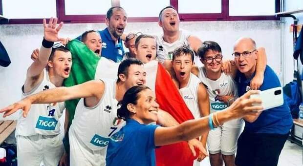 Raniero campione d'Europa a 15 anni con l'Italbasket