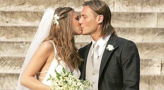 Francesco Totti e Ilary Blasi, 13 anni fa il matrimonio: il ricordo su Instagram