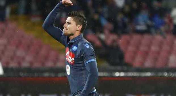 Verso Napoli-Genoa | Jorginho a caccia di un'altra chance. Mertens scalpita: «Ma decide Rafa»