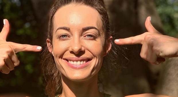 immagine Emily Hartridge, presentatrice tv morta a Londra a 35 anni