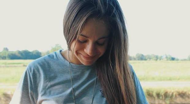 Arianna Varone muore a 21 anni in un incidente sullo scooter: choc nel calcio femminile