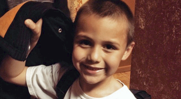 Bimbo di 10 anni ucciso dalla madre perché gay: cosa rischiano l'assassina e il fidanzato