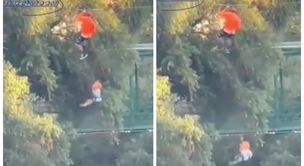 Bambino di 6 anni cade nel vuoto dalla teleferica del parco divertimento: il video choc, poi succede il miracolo