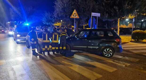 Fano, scontro frontale tra due auto: ne fa le spese un 73enne portato al Pronto Soccorso