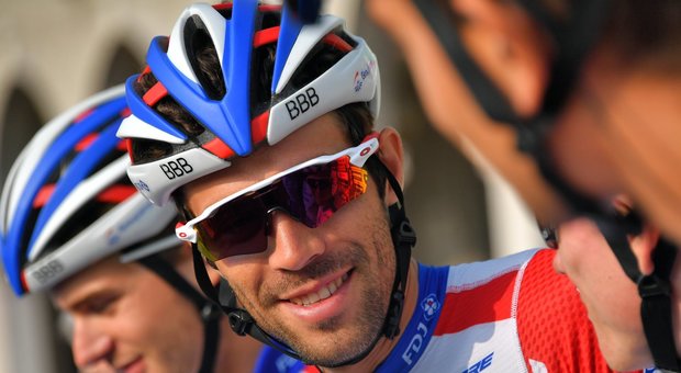 Giro di Lombardia, trionfa Pinot davanti a Nibali, delude Valverde