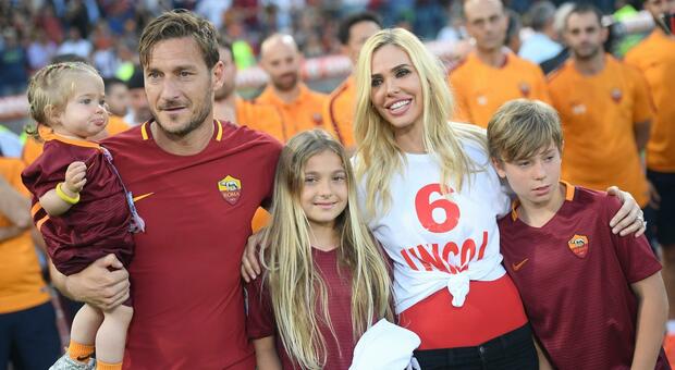 Ilary Blasi: «Il mio matrimonio con Totti è finito dopo vent'anni»