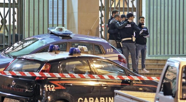 Poliziotti uccisi a Trieste, era successa la stessa cosa nel 2014: un afghano aveva preso la pistola a un agente