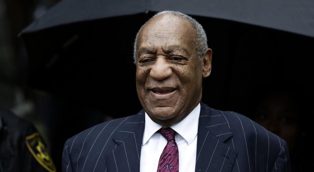 Bill Cosby condannato ad almeno 3 anni per violenza sessuale. «Prove schiaccianti»
